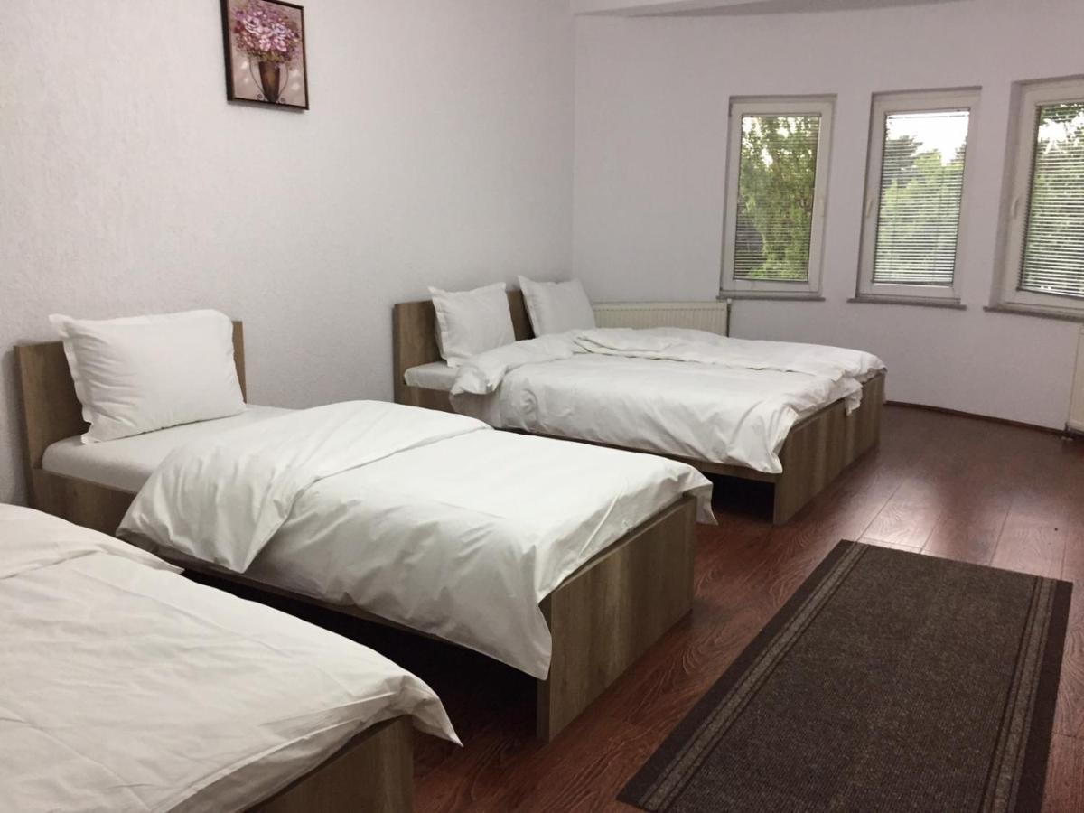 Hotel Park Pristina Buitenkant foto