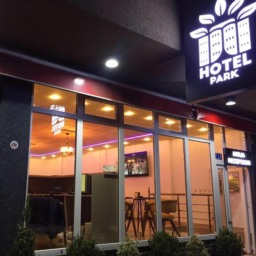Hotel Park Pristina Buitenkant foto