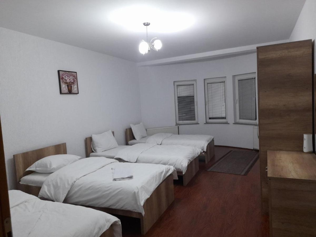 Hotel Park Pristina Buitenkant foto